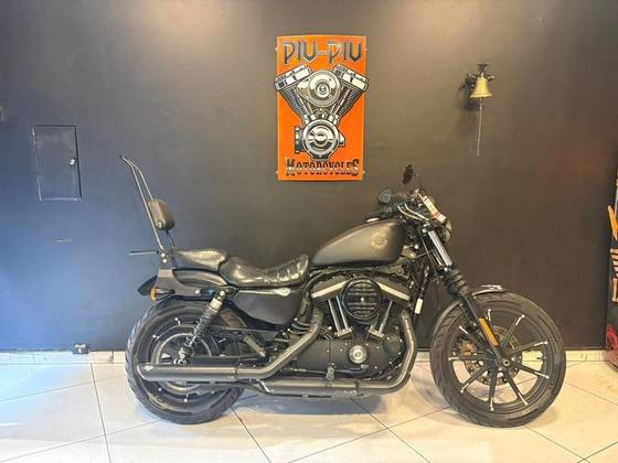 HARLEY-DAVIDSON SPORTSTER IRON 883 HARLEY-DAVIDSON SPORTSTER IRON 883